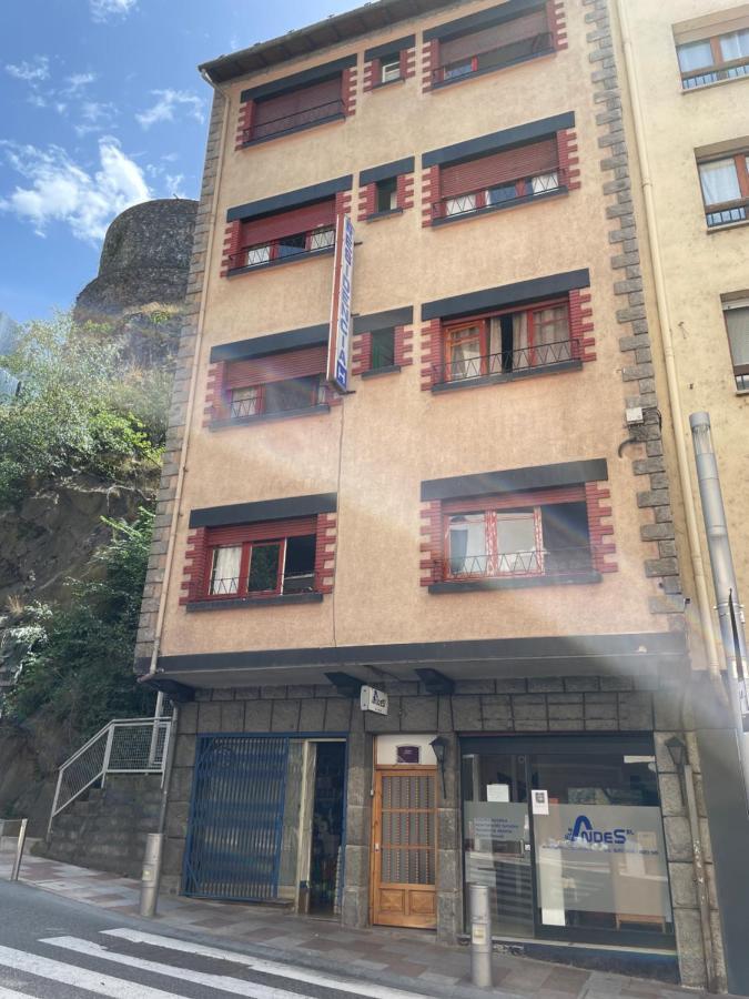 Alberg Els Andes Andorra la Vella Exteriör bild